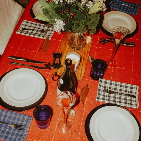 mark your calendars 🗓️— LOCAL friendsgiving is next wednesday! come hungry, bring your favorite thanksgiving dish and a pie that’s ready for our pie bake-off 🥧✨

*all event info can be found on the LOCAL app