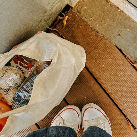 LOCAL Gives Back 🤝

We’re partnering with Second Harvest Food Bank this month to help support individuals and families in need across our Nashville community.

Starting today through November 26th, you can drop off ✨non-perishable✨ food donations at the LOCAL leasing office during business hours! 

Items most needed:
🥜 peanut butter & nut butter 
🐟 canned chicken + tuna 
🥫 soup, stew + chili 
🍑 canned low-sugar fruits 
🥕 canned low-salt veggies 
🍚 rice + pasta 
🥣 cereal + oatmeal 

This season is all about community- and together, we can make a difference for our neighbors in need. Let’s fill these donation boxes!