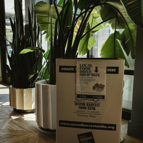 LOCALS, let’s give back! 🥫

We’re collecting donations for @2harvestmidtn , whose mission is to nourish and empower our neighbors so they can thrive.

Drop off your donations in the lobby now through November 6th, then scan the QR code to enter our raffle at a chance to win! Each donation = an entry! 

Every donation makes a difference. Thank you for getting involved and helping us give back to our community! 

Let’s fill those boxes LOCALS!
#livelocal #apartmentsinnashville #midtownnashville #middletennessee #nashvilleapartments